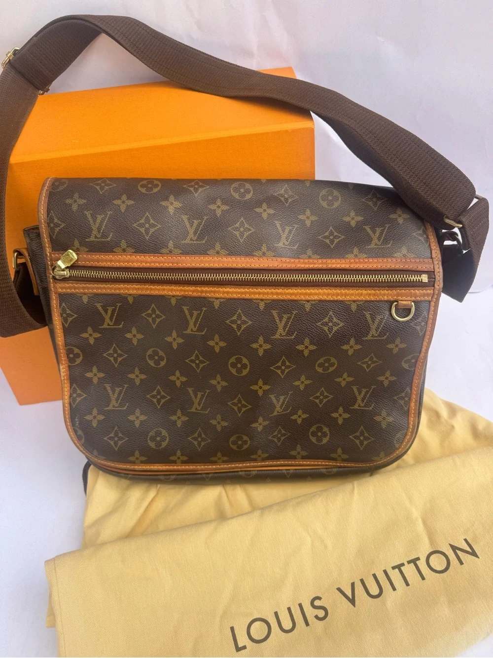 Louis Vuitton Bosphore GM Messenger Bag Monogram Canvas Crossbody Shoulder bag